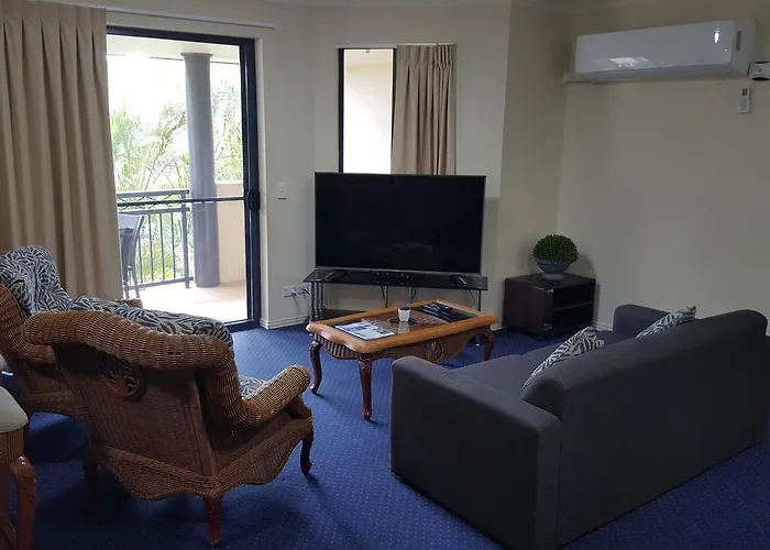 Two Bedroom Apartment Mermaid Beach