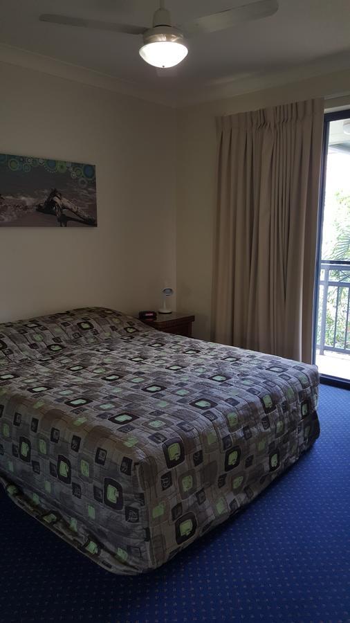 Two Bedroom Mermaid Apartment *
